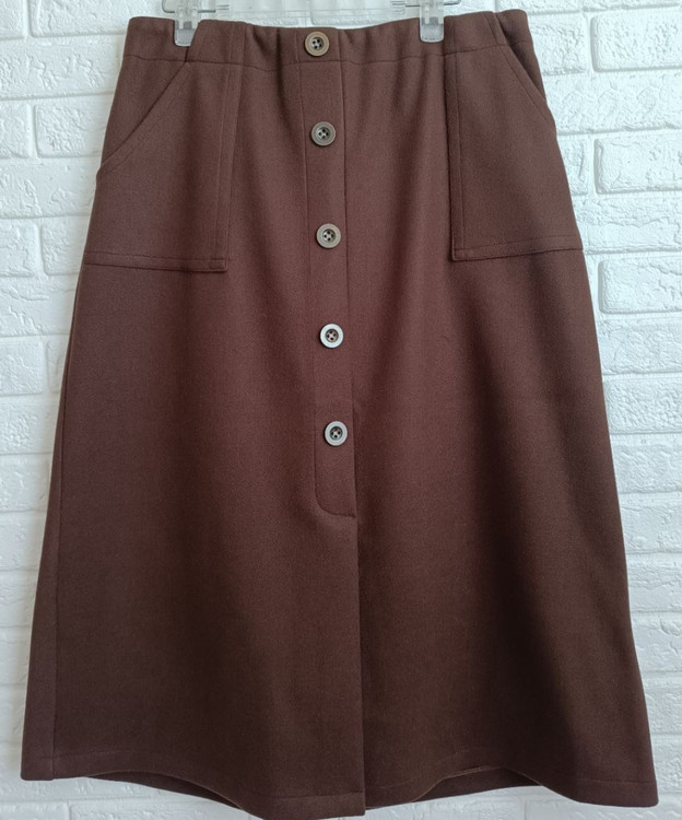 قهوهای تیره